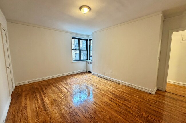 Floorplan - 499 Fort Washington Avenue
