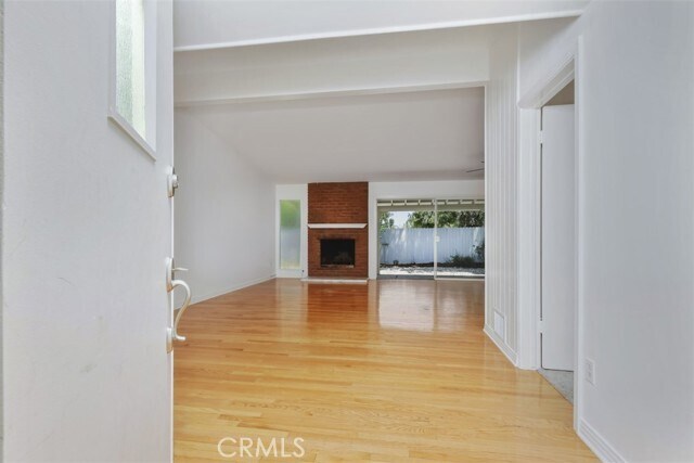 Building Photo - 5836 Wish