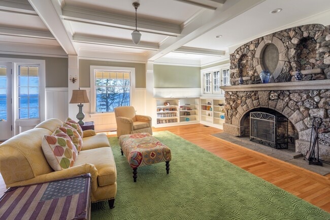 Building Photo - 39 Rockcraft