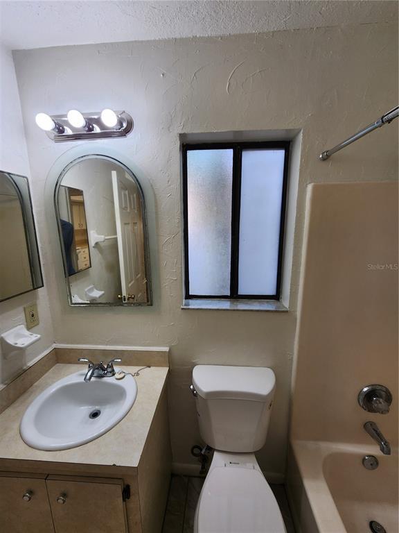 Building Photo - 2018 SW 70th Terrace