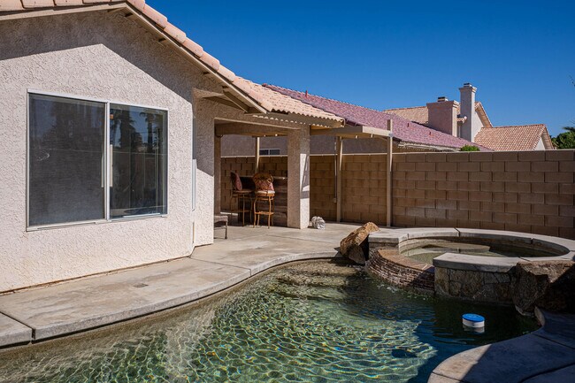 Building Photo - 81329 Avenida Coyote