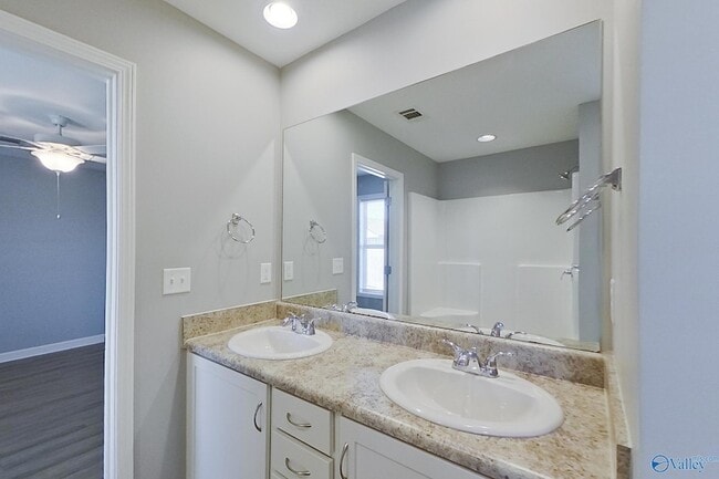 Building Photo - 150 Wexford Way