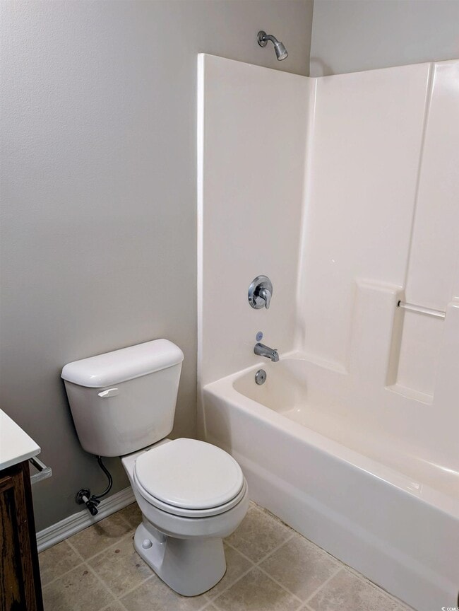 Building Photo - 456 Bellegrove Dr