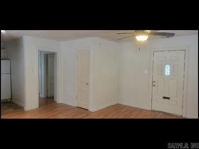 Building Photo - 1705 Lilac Cir