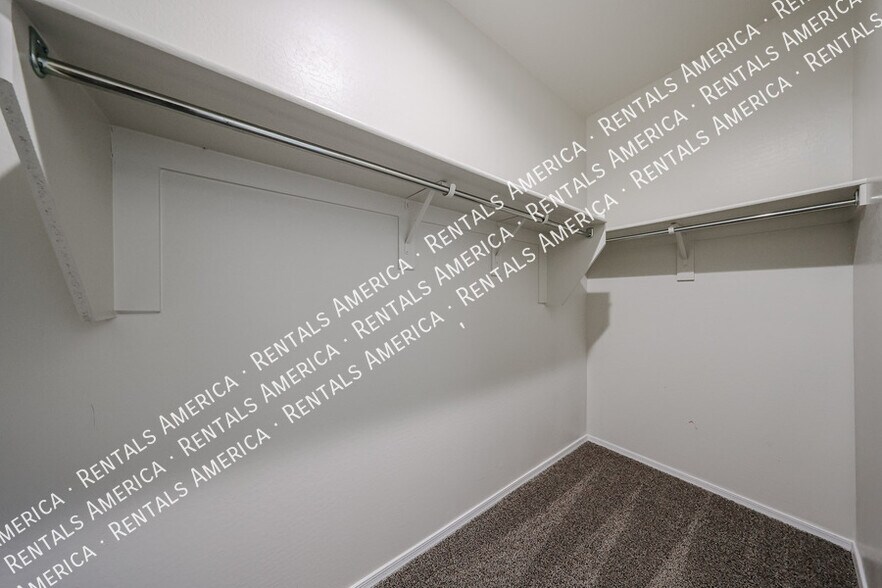 Building Photo - 36472 W San Capistrano Ave