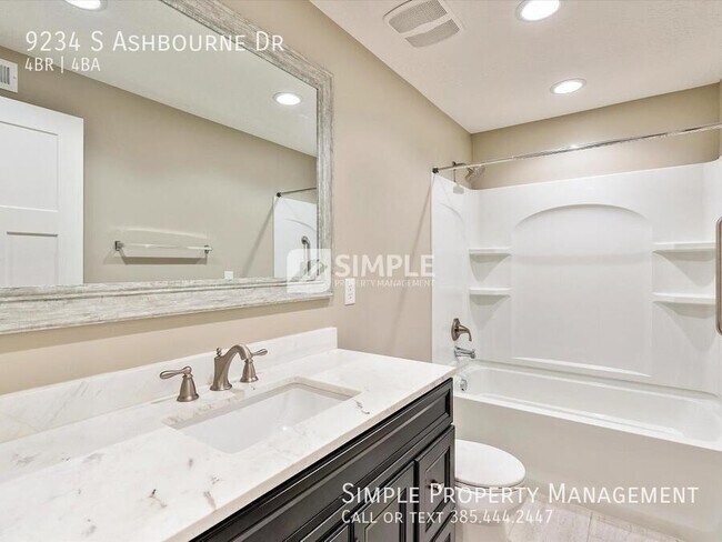 Building Photo - 9234 Ashbourne Dr