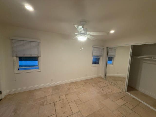 Building Photo - 16 Brookside Pl