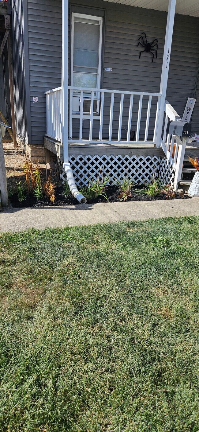 Building Photo - 171 N Buckeye St