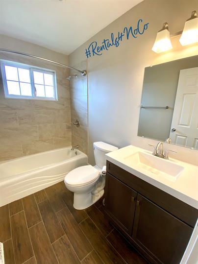 Building Photo - 1519 Bella Vista Dr