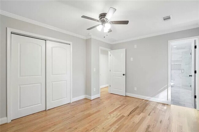 Building Photo - 334 Michael Dr