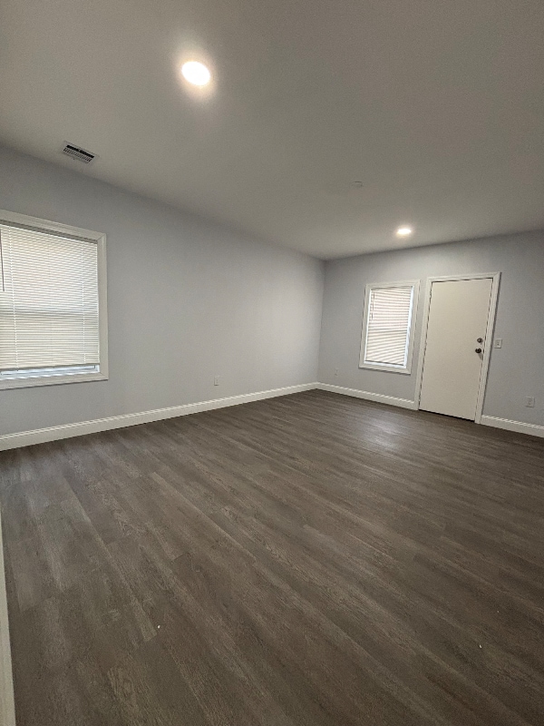 Building Photo - 811 S 13th St