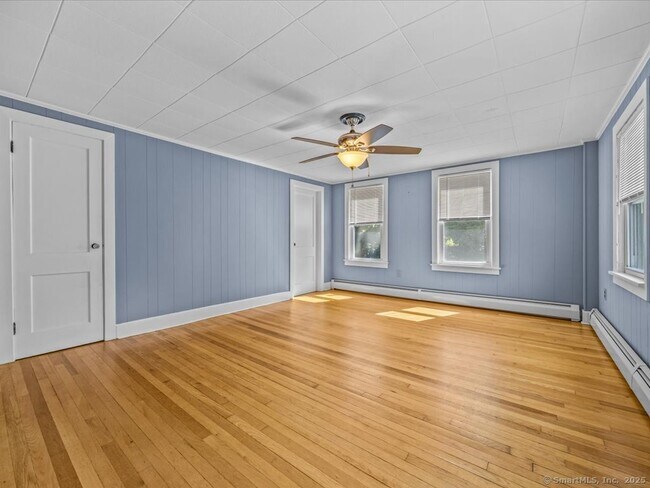 Building Photo - 440 Taylor Hill Rd