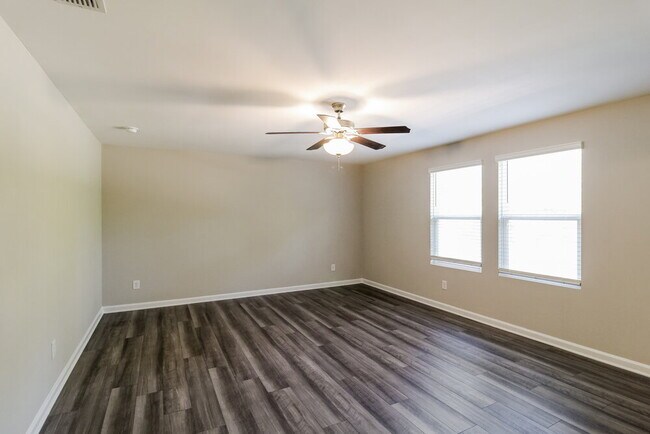 Building Photo - 4119 Kendrick Cir