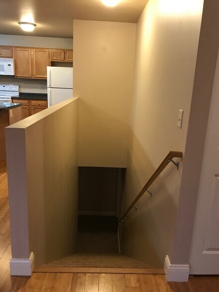 Open stairway to basement - 104 Scenic Drive