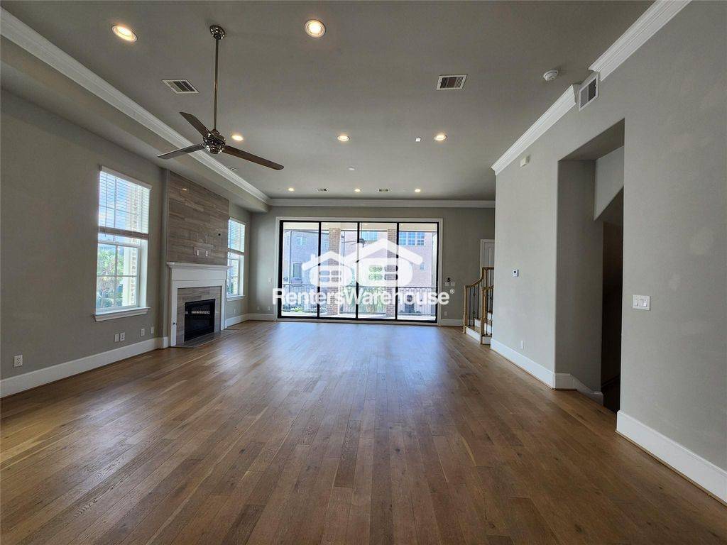 Building Photo - 2609 Cottage Grove Green Dr