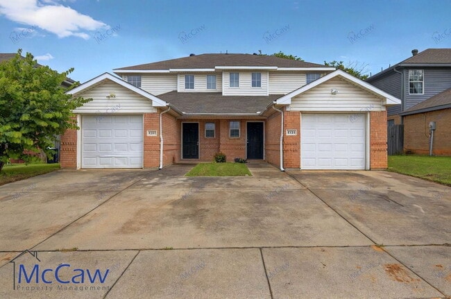 Primary Photo - 1317 Village Garden Dr