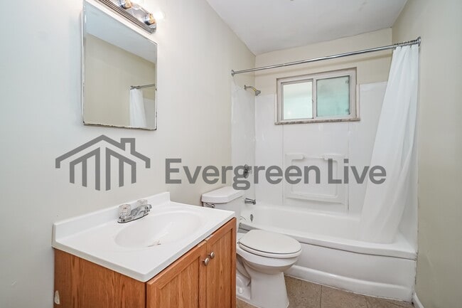 Building Photo - 1456 Picard Rd