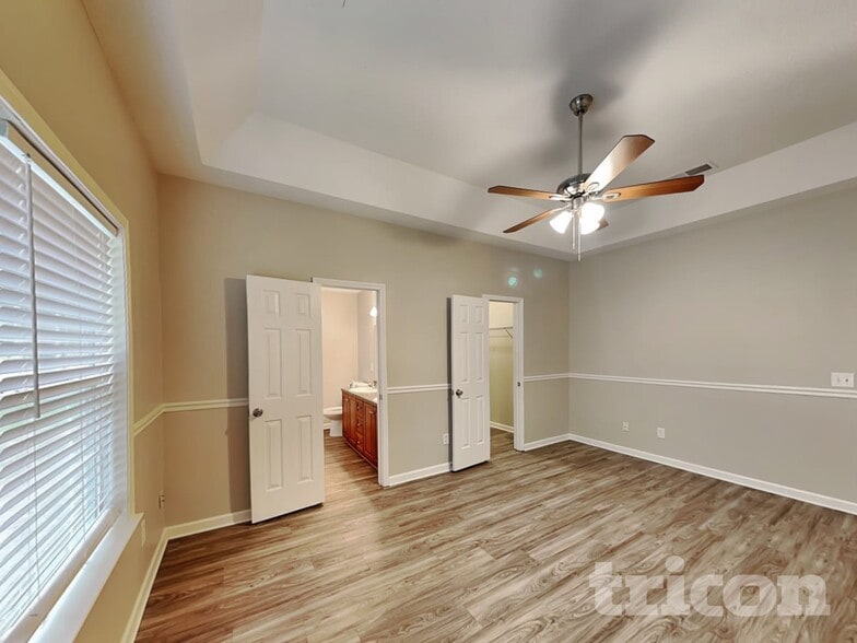 Building Photo - 12 New Stock Ct