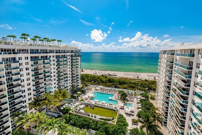 Building Photo - 2301 Collins Ave