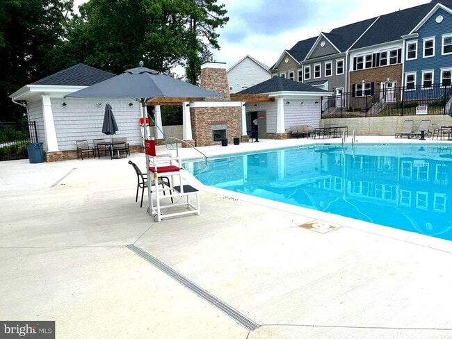 Building Photo - 7618 Johnnycake Rd