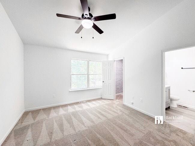 Building Photo - 2449 Sagewood Ct