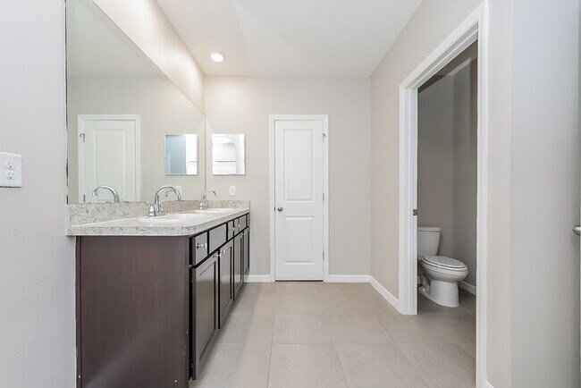 Building Photo - 10135 Mangrove Well Rd