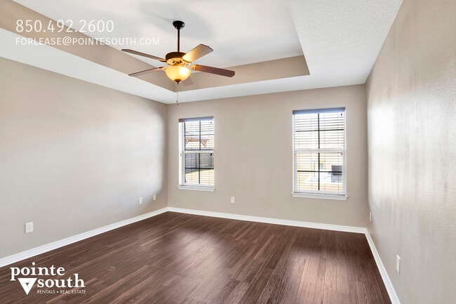 Building Photo - 33633 Field Stone Ln