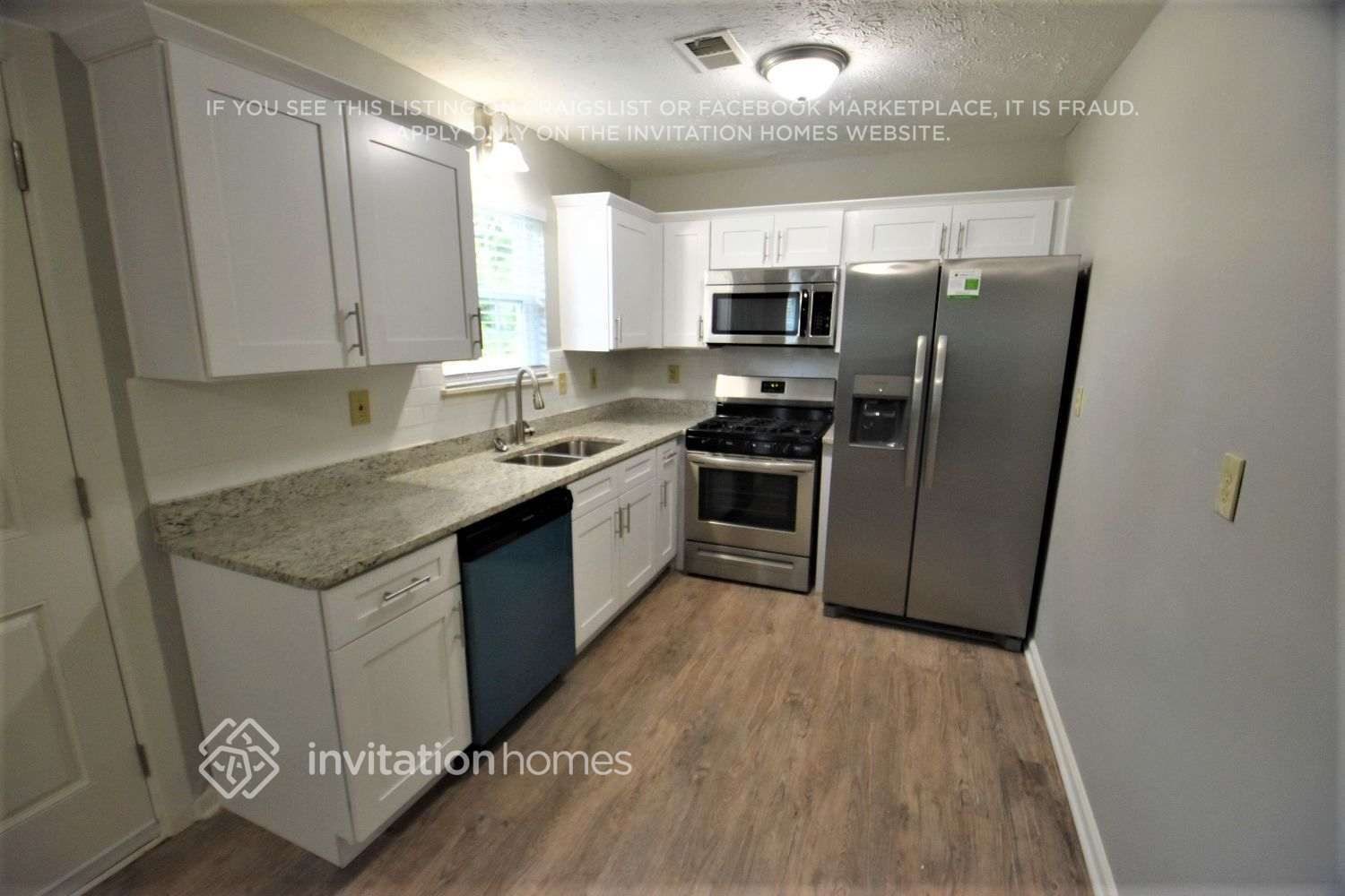 Building Photo - 2512 Meadowbrook Way