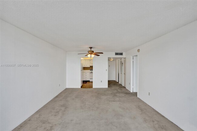 Building Photo - 1200 St Charles Pl