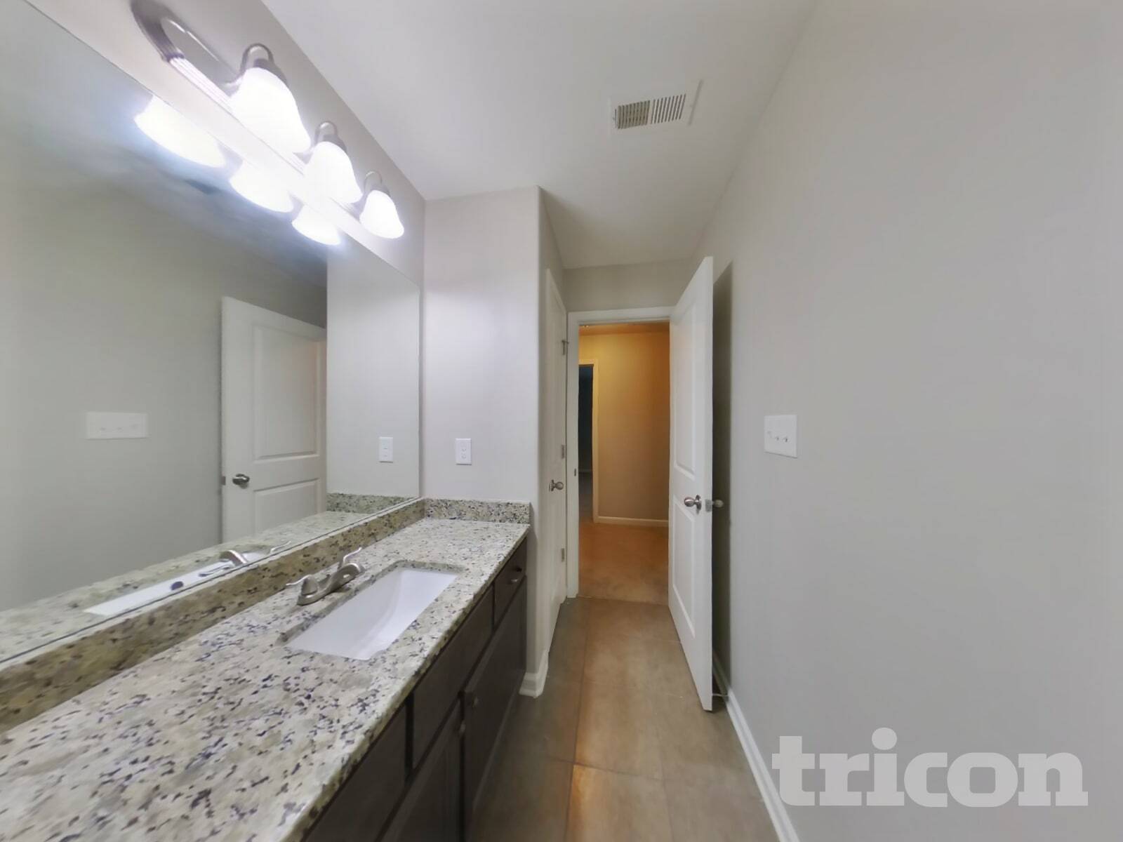 Building Photo - 173 Cliffhaven Cir