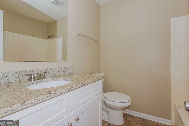 Building Photo - 371 Ridge Trail