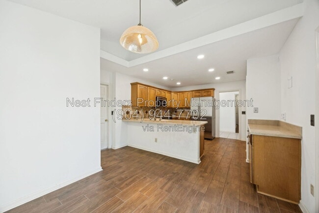 Building Photo - 4063 Mizner Ct