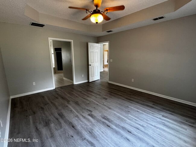 Building Photo - 16255 Shellcracker Rd
