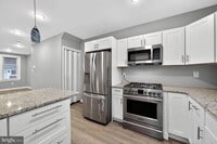 Building Photo - 1333 S Newkirk St