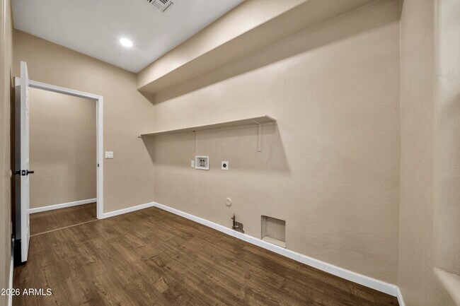 Building Photo - 3635 N 132nd Dr