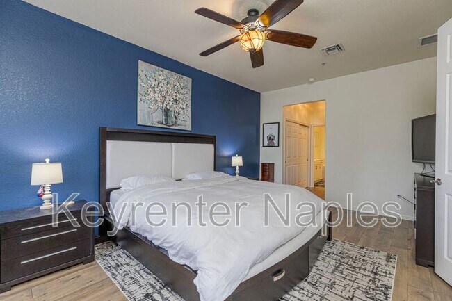 Building Photo - 12862 Carrington Cir