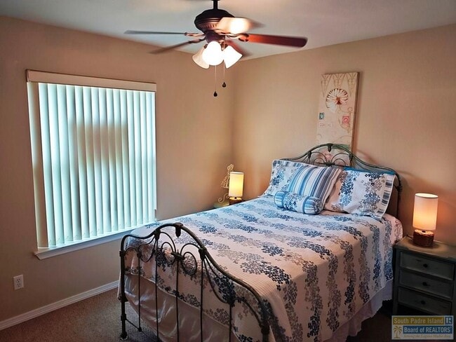 Building Photo - 1 Pinehurst Dr