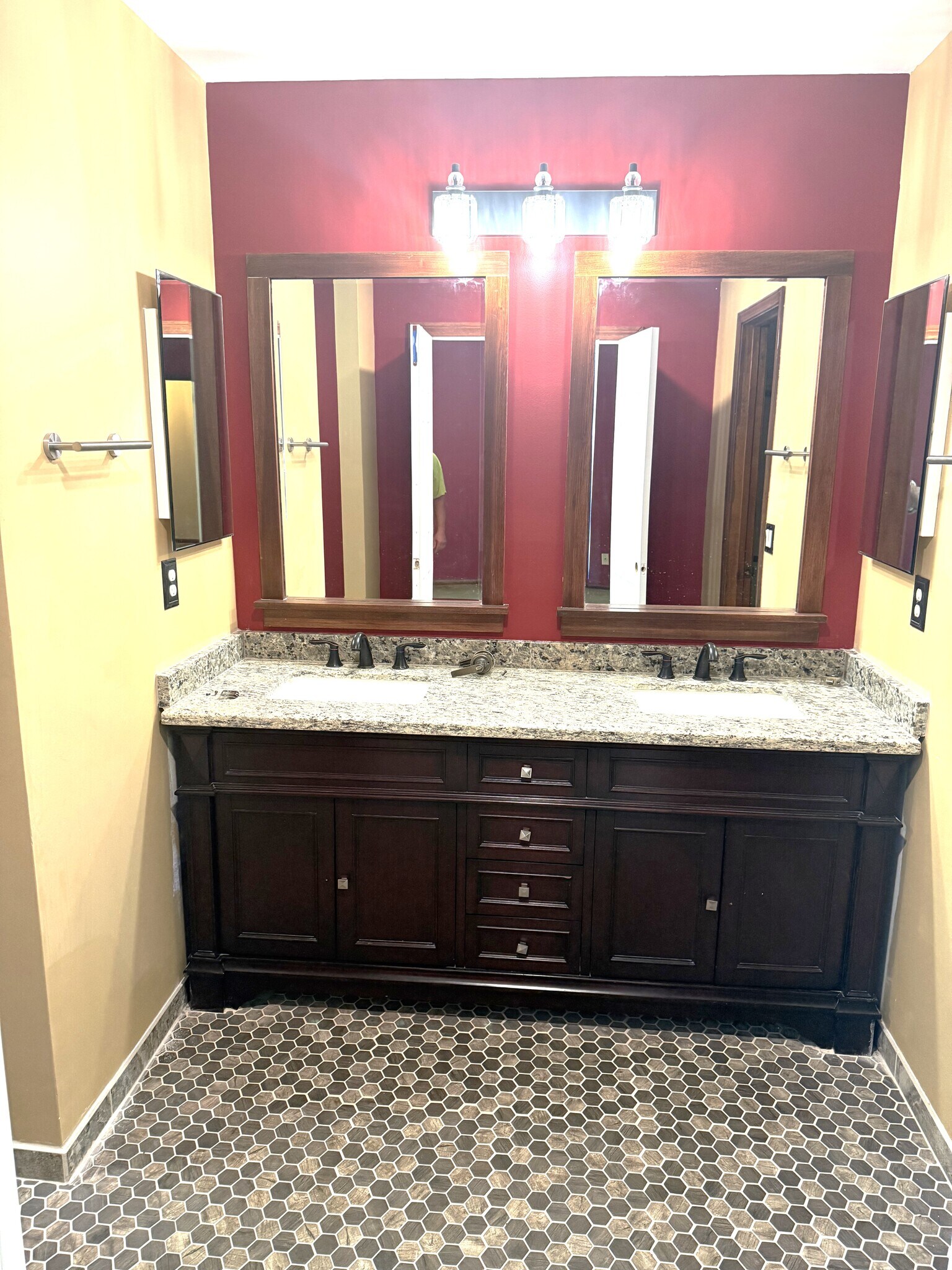 Building Photo - 3956 Cedar Cove Ln