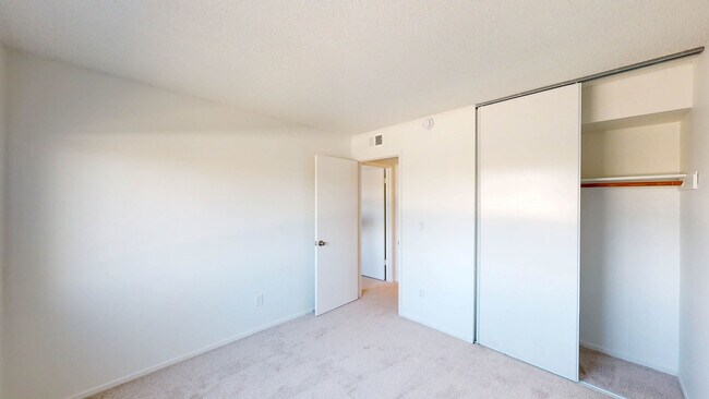 Building Photo - 402 Alameda del Prado