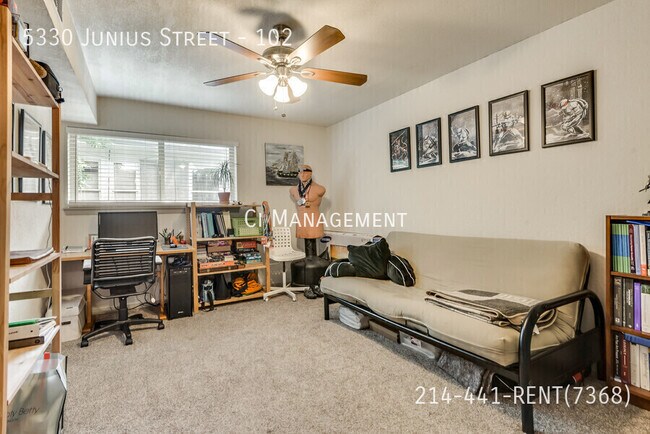 Building Photo - 5330 Junius St