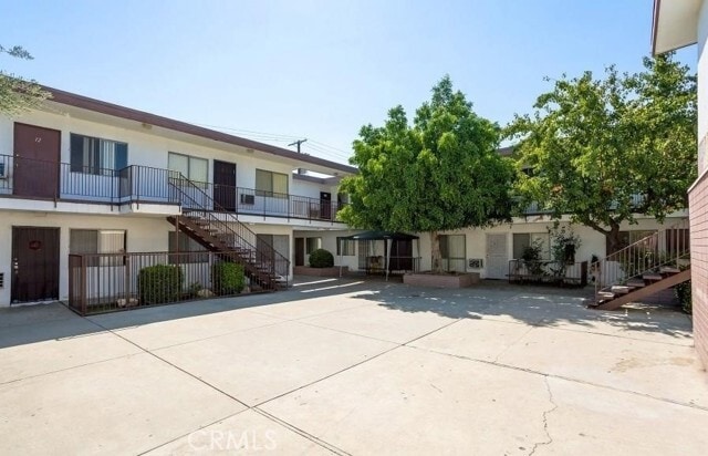 Building Photo - 13050 Dronfield Ave