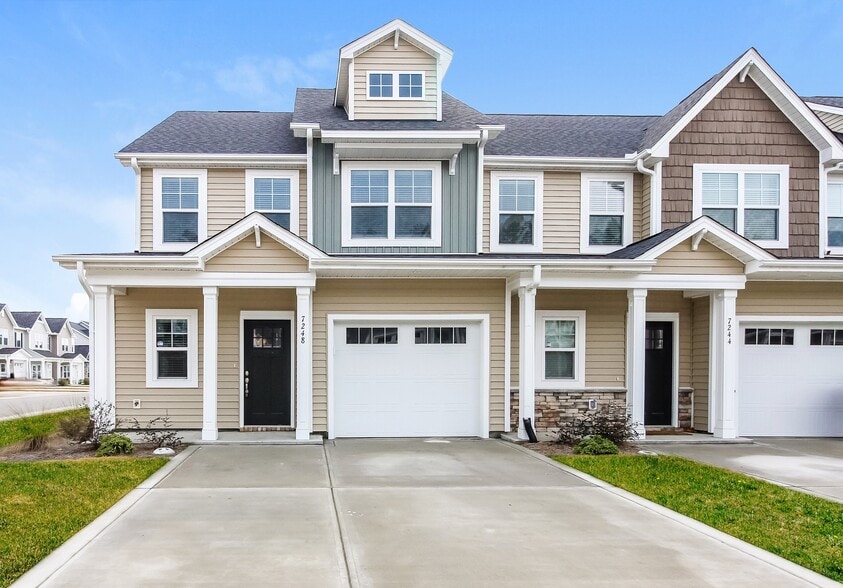 Primary Photo - 7248 Bellacroft Dr