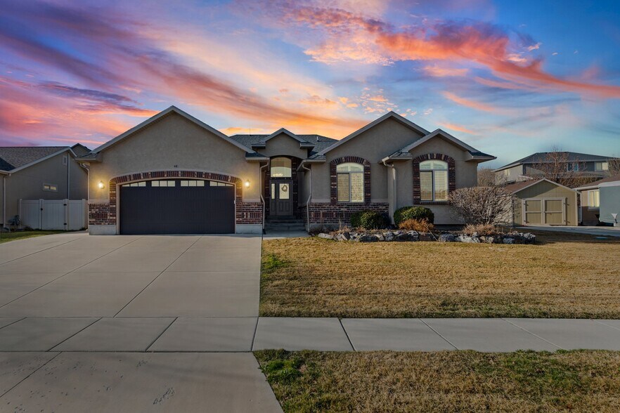 Building Photo - 483 W Rolling Sage Way