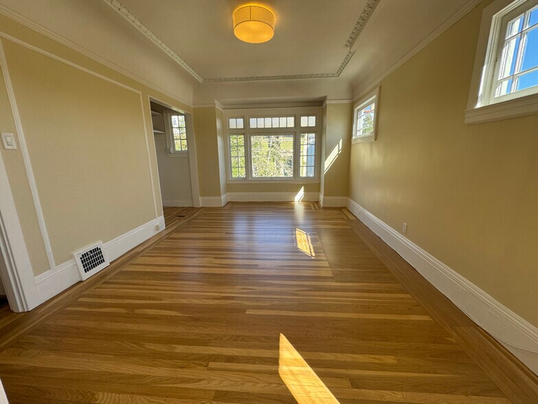 Building Photo - 3465 22nd St