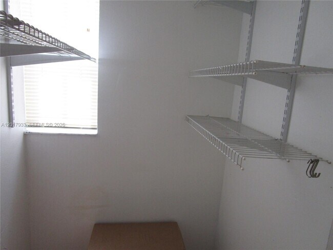 Building Photo - 2261 NE 42nd Cir