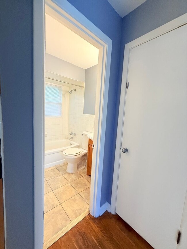 Building Photo - Charming 3 Bedroom Home in Florissant