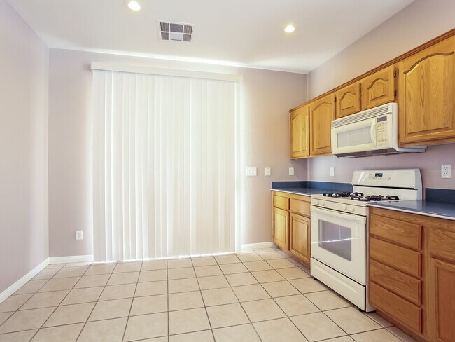 Building Photo - 8413 Barossa Ct