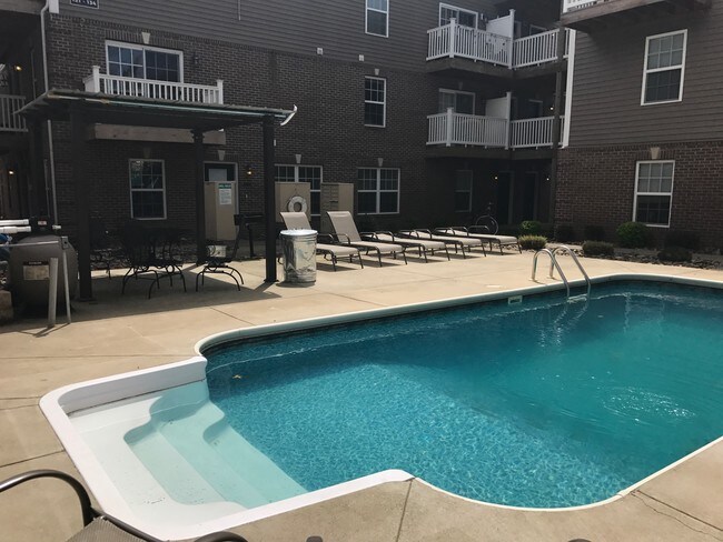 Building Photo - 2489 1st Ave