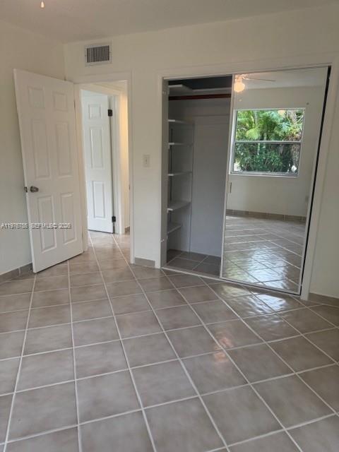 Building Photo - 520 NE 38th St