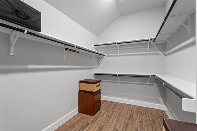 Building Photo - 2304 Clancy Dr